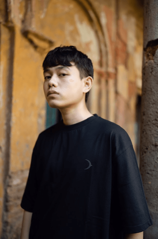 Melancholia T - Arka Studio