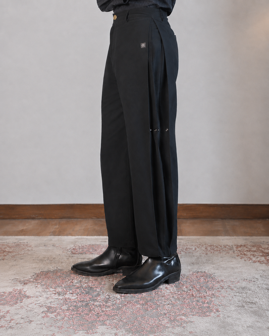 Urban Male Pant Black
