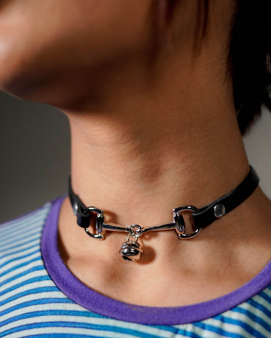 Bell Choker