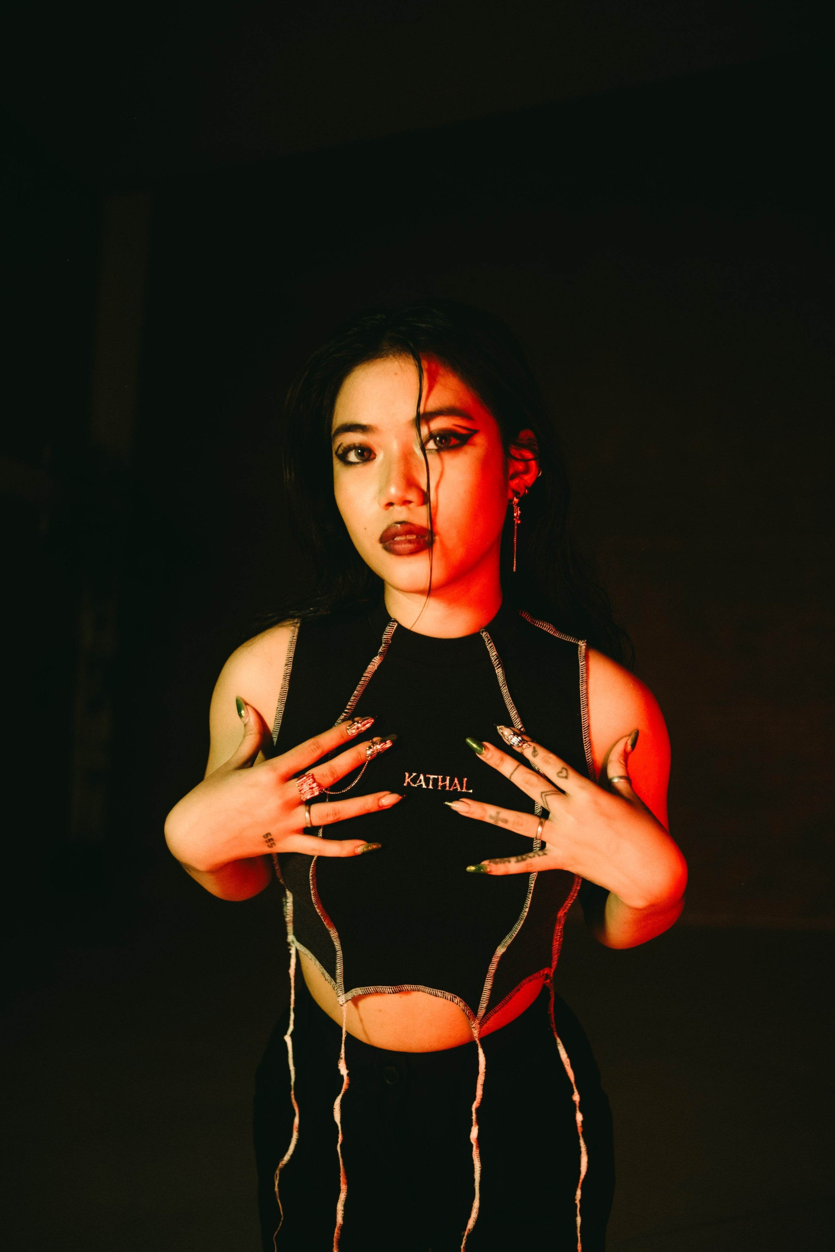 Halloween Capsule : Kathal Asymmetric Top - Arka Studio