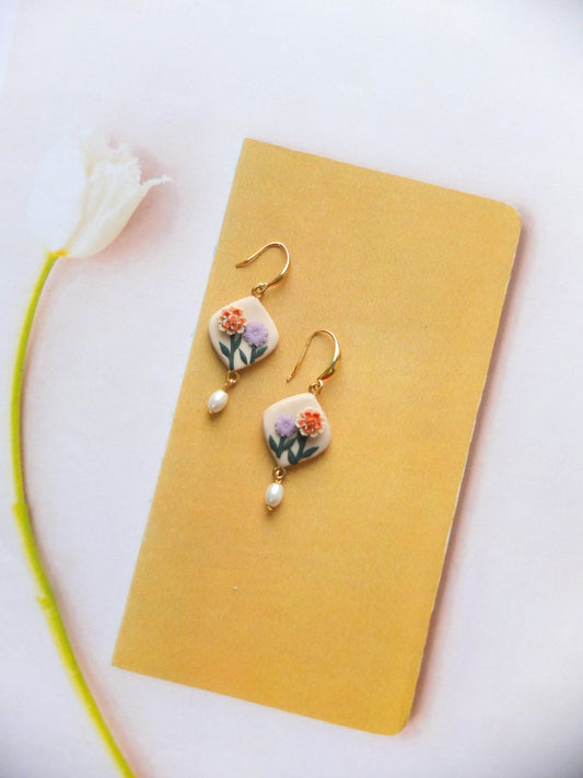 Off-White Floral Earrings - Arka Studio