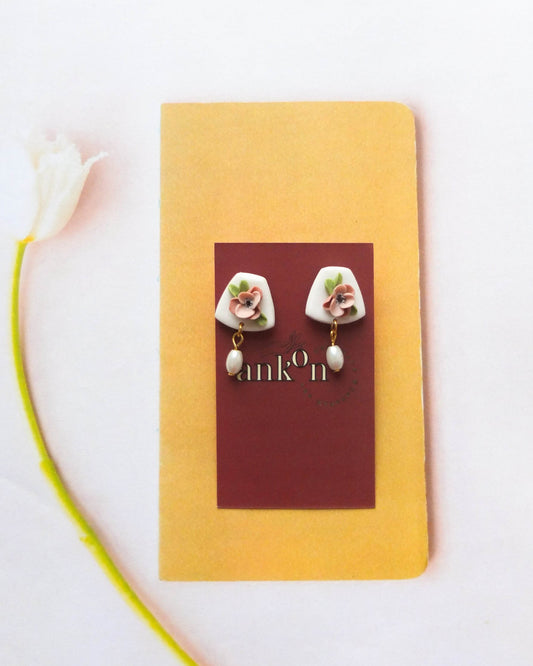 White Nude Flower Earrings - Arka Studio